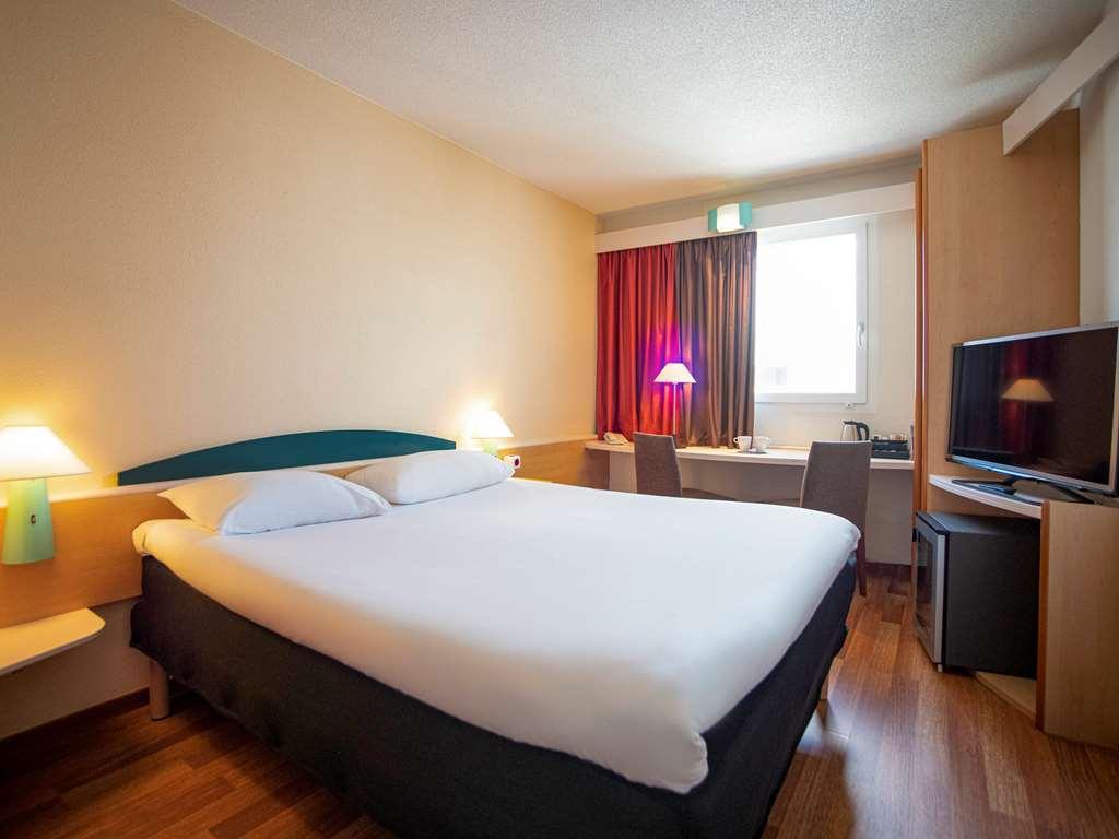 Ibis Fribourg Hotell Rum bild