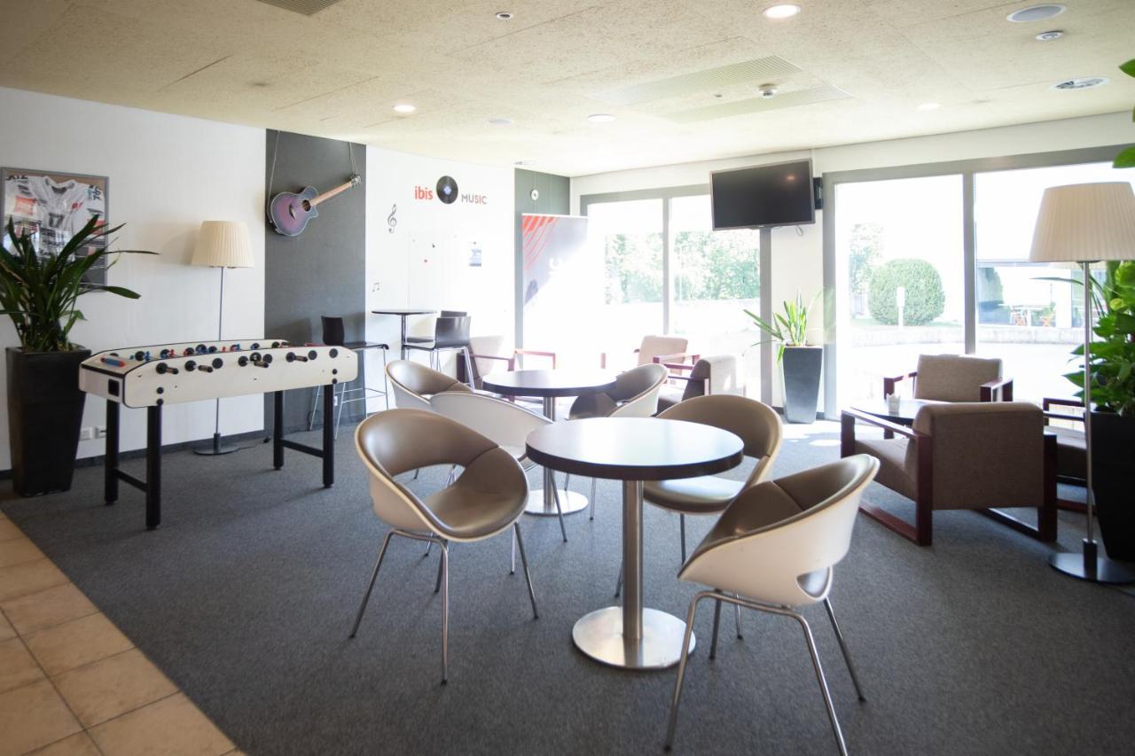 Ibis Fribourg Hotell Exteriör bild