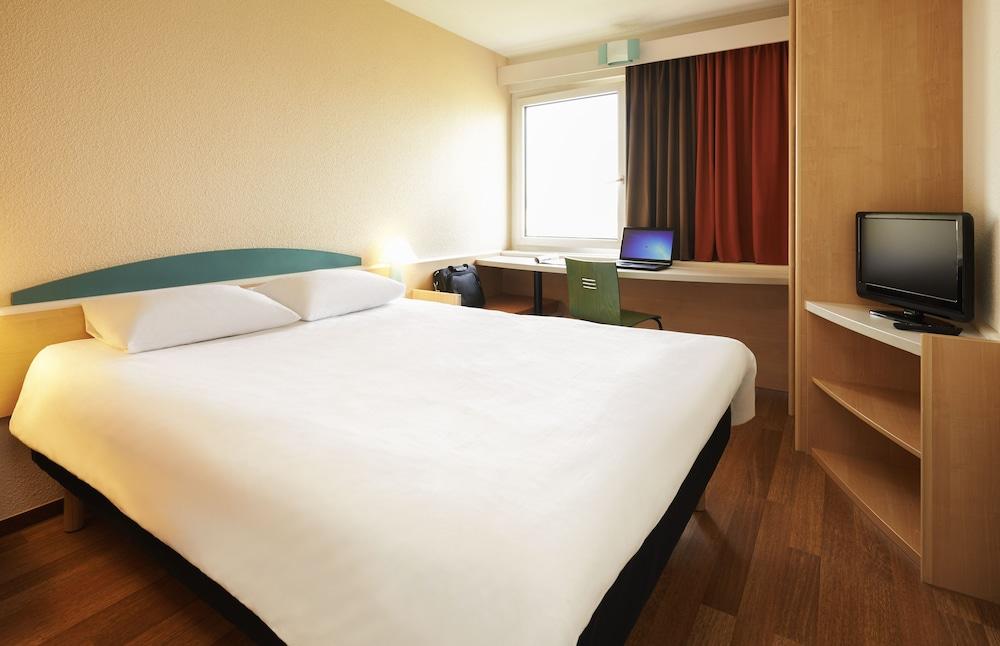 Ibis Fribourg Hotell Exteriör bild